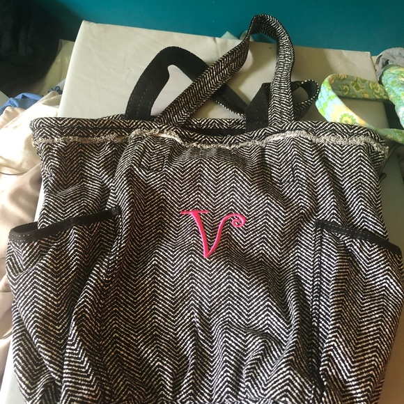 Top - Picture 13 of 13